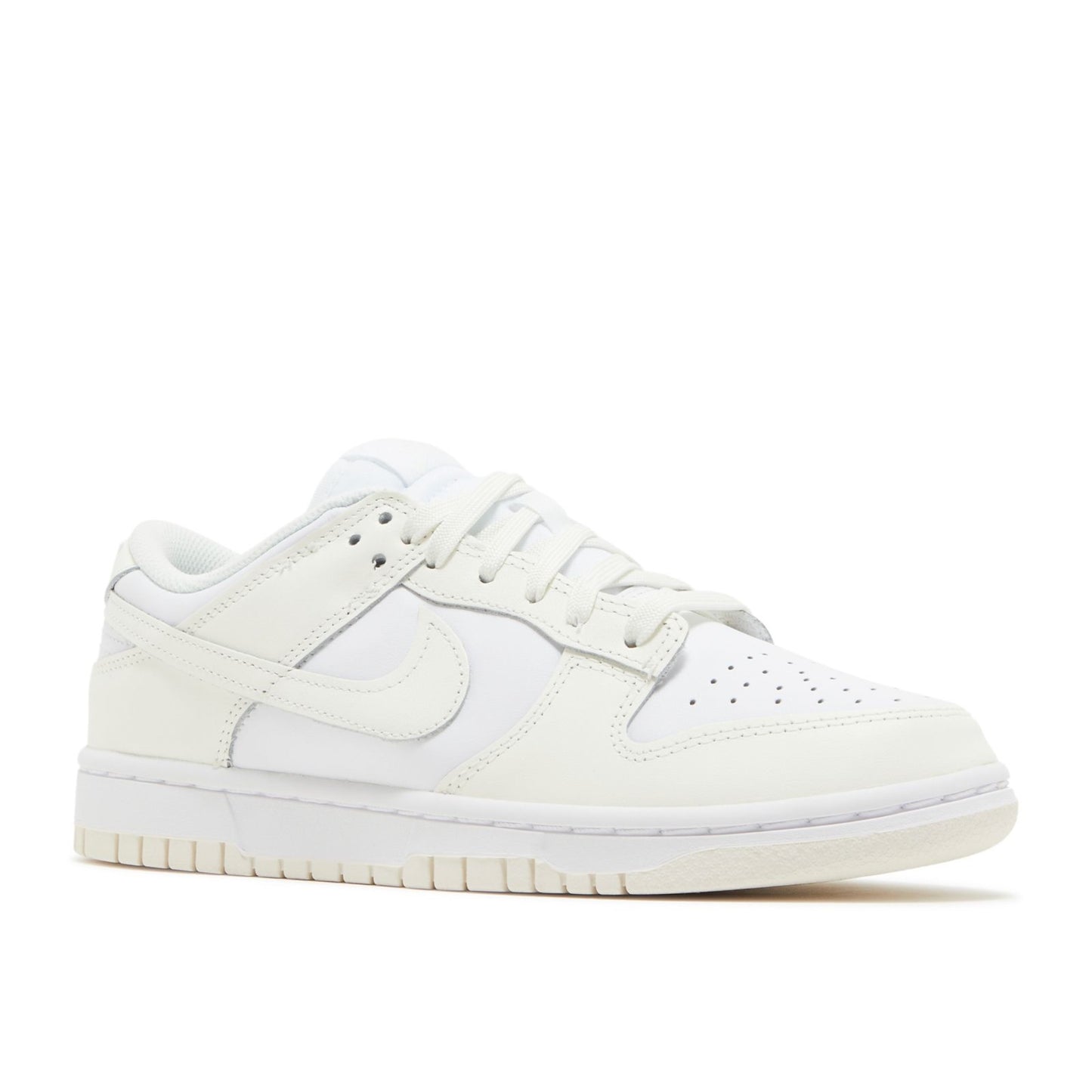 W Nike Dunk Low “Coconut Milk”