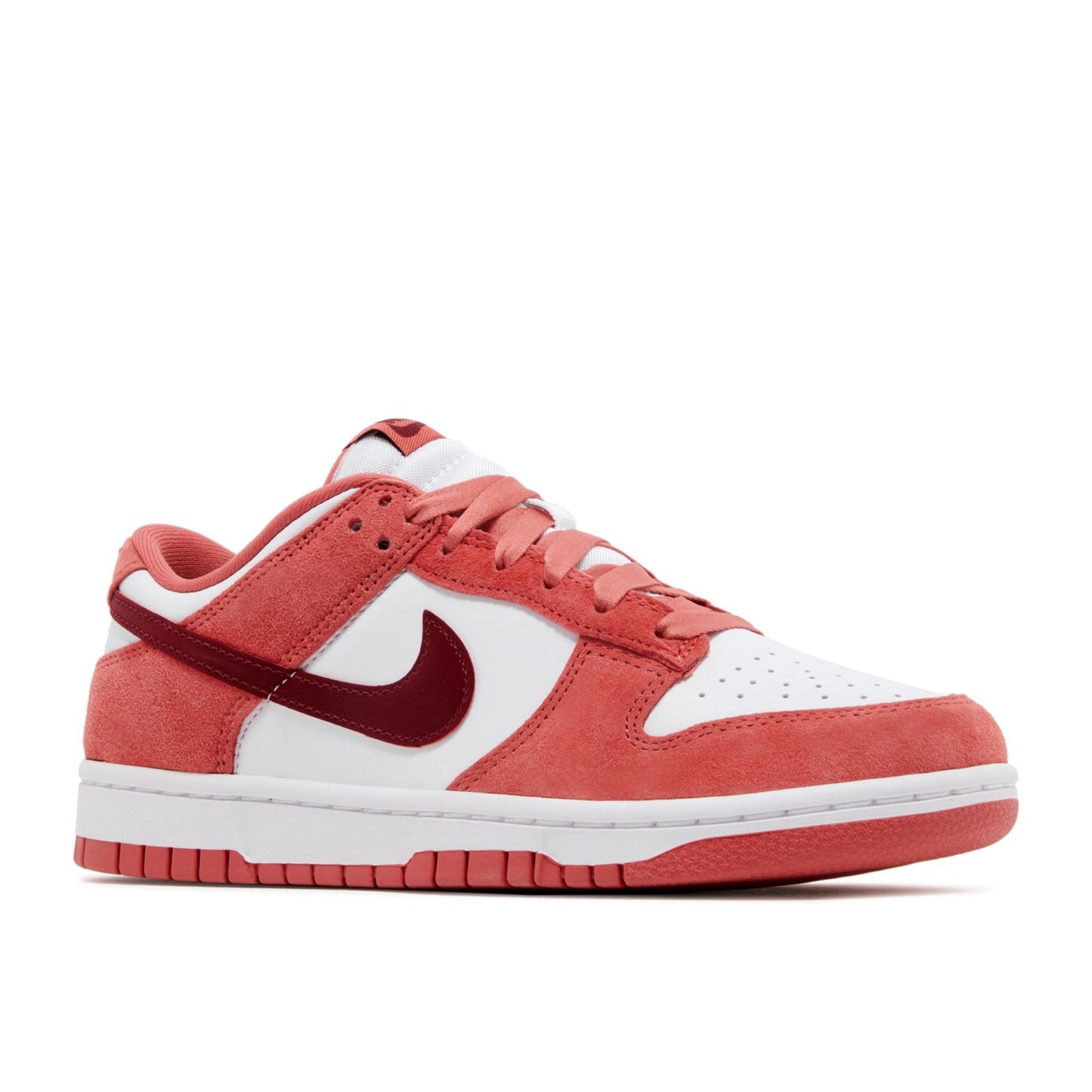 2024 W Nike Dunk Low “Valentine’s Day”