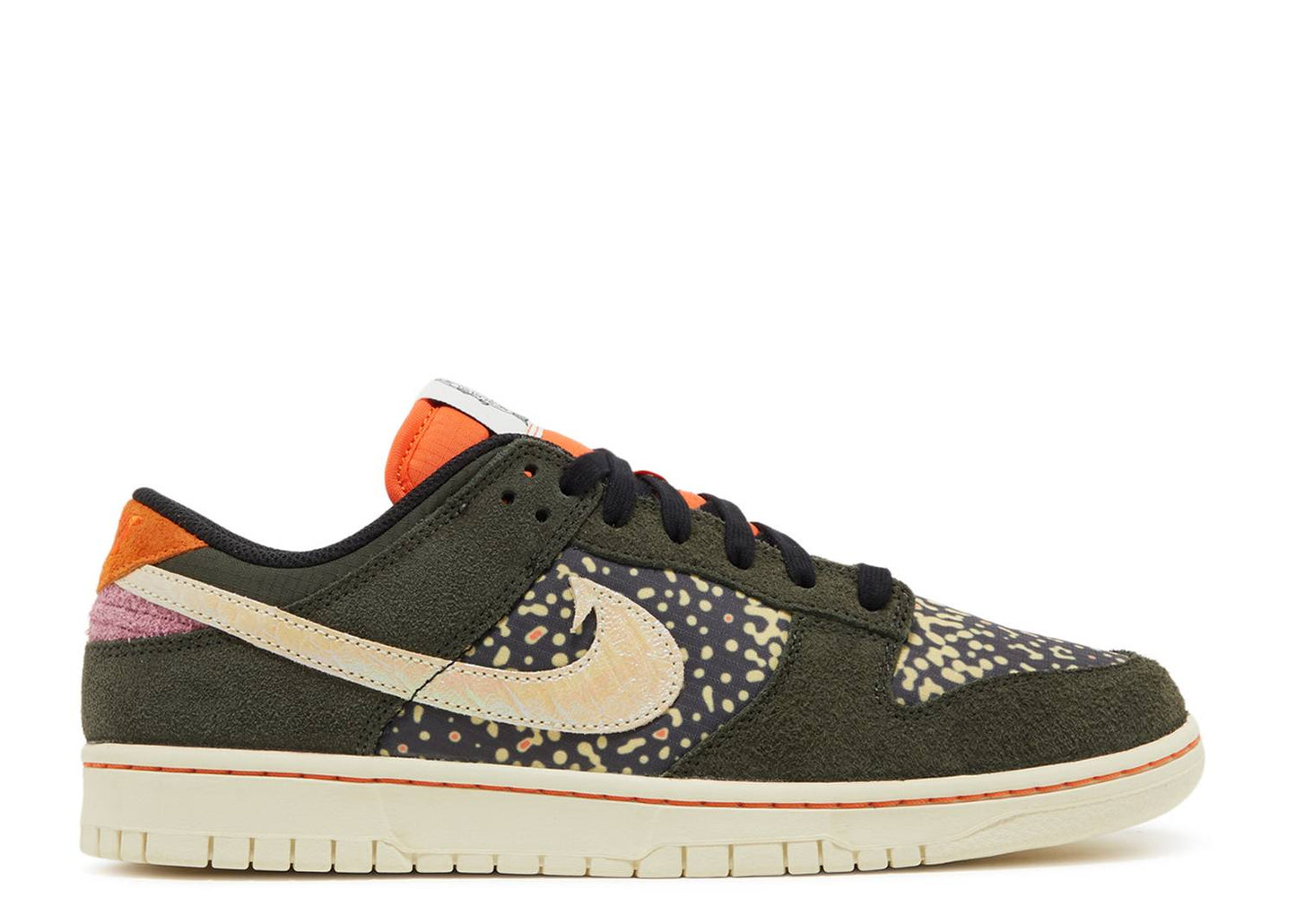 Nike Dunk Low SE “Gone Fishing Rainbow Trout”