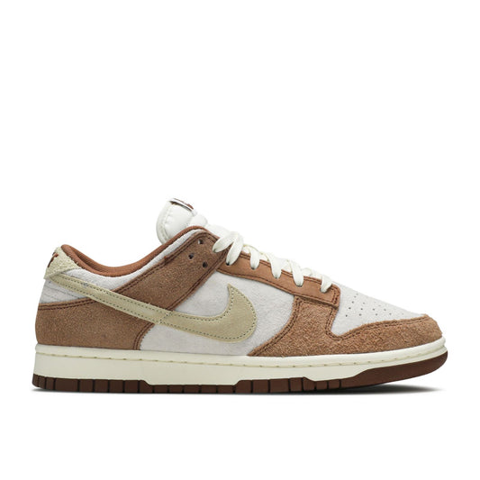 Nike Dunk Low “Medium Curry”