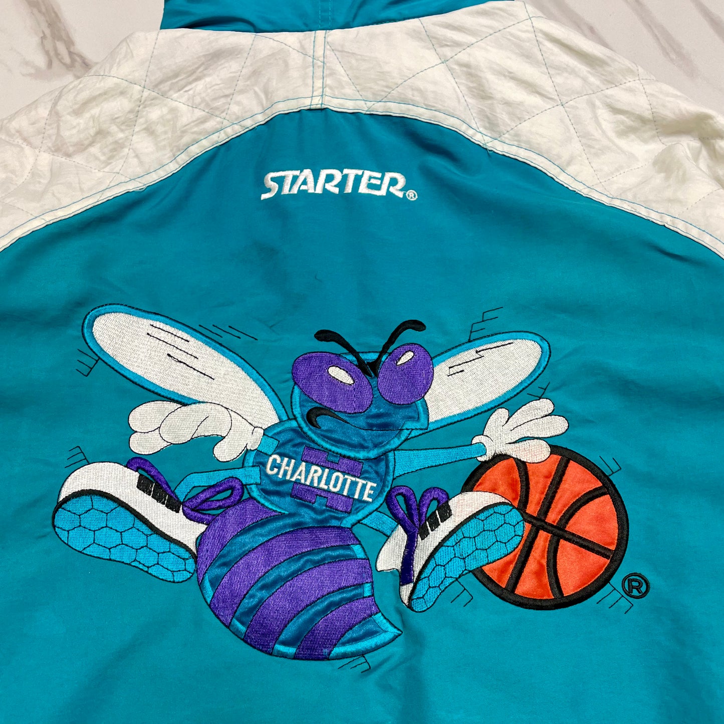 ‘90s | NBA Charlotte Hornets Jacket
